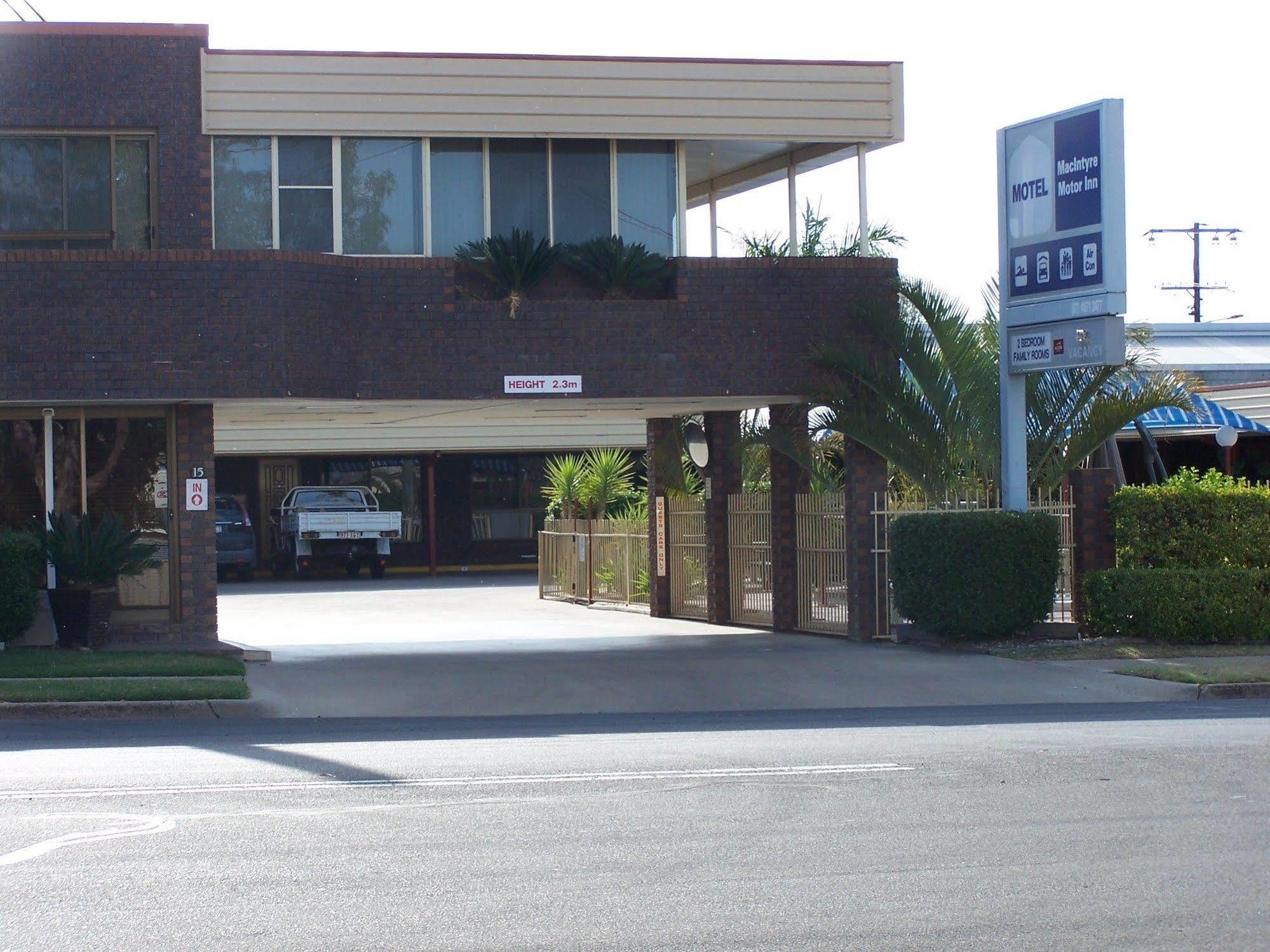 Macintyre Motor Inn Goondiwindi Exterior photo